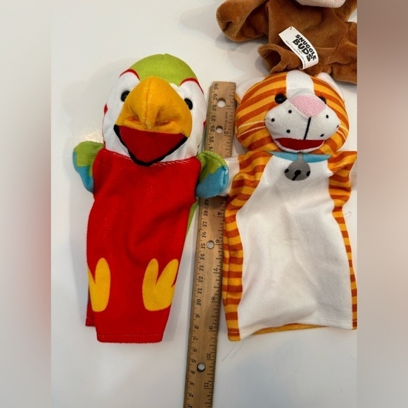 Lot of 4 Toddler Hand Puppets Melissa and Doug Snuggle Bud Cat Parrot Cow Bunny - Picture 5 of 5